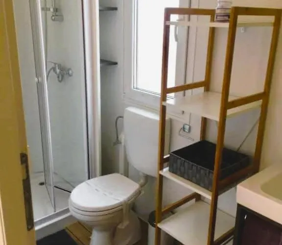 Mobile Butterfly Vakantiehuis Biograd Na Moru