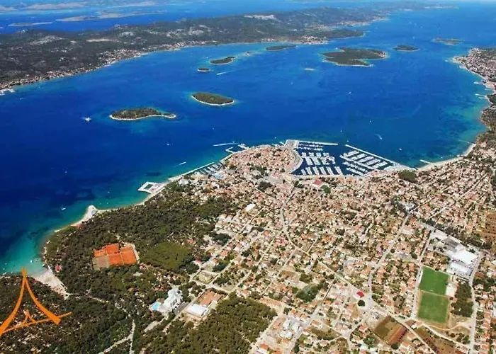 Mobile Butterfly Dom wakacyjny Biograd Na Moru